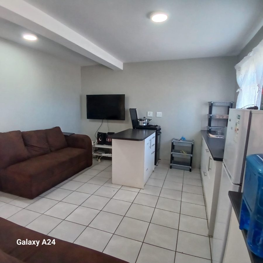 2 Bedroom Property for Sale in Kidds Beach Eastern Cape